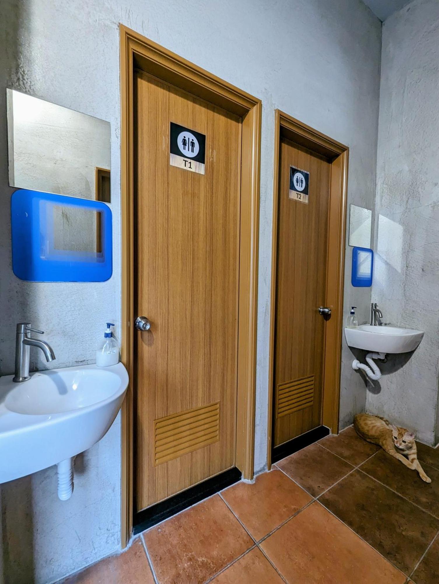 40Inn Backpackers Warehouse Taitung Exterior foto