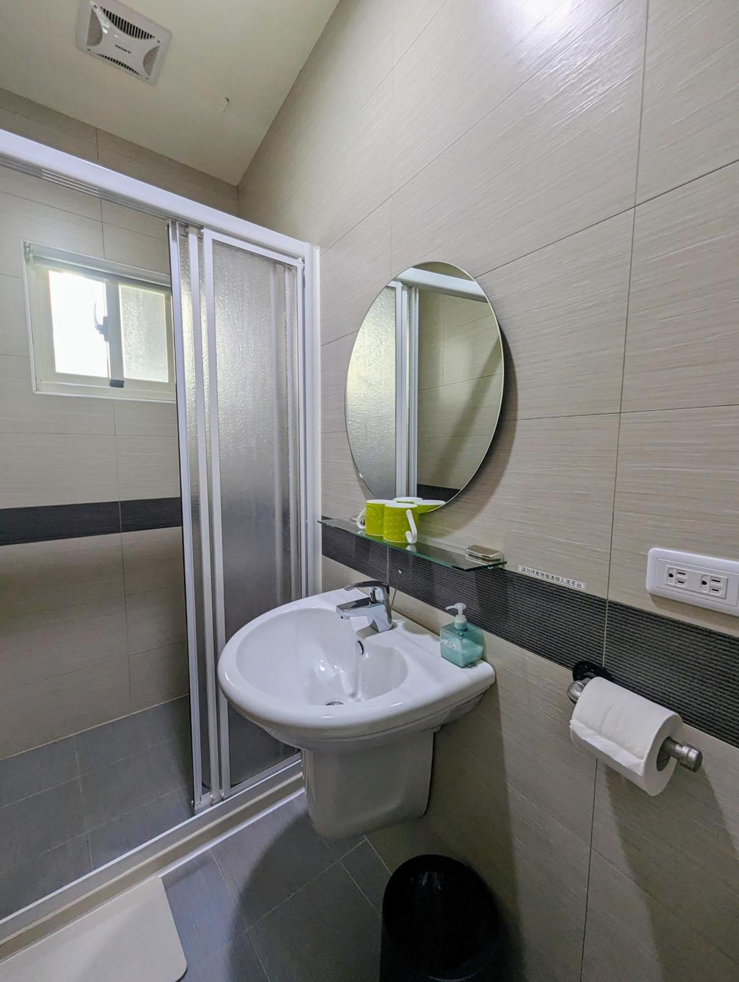 40Inn Backpackers Warehouse Taitung Quarto foto