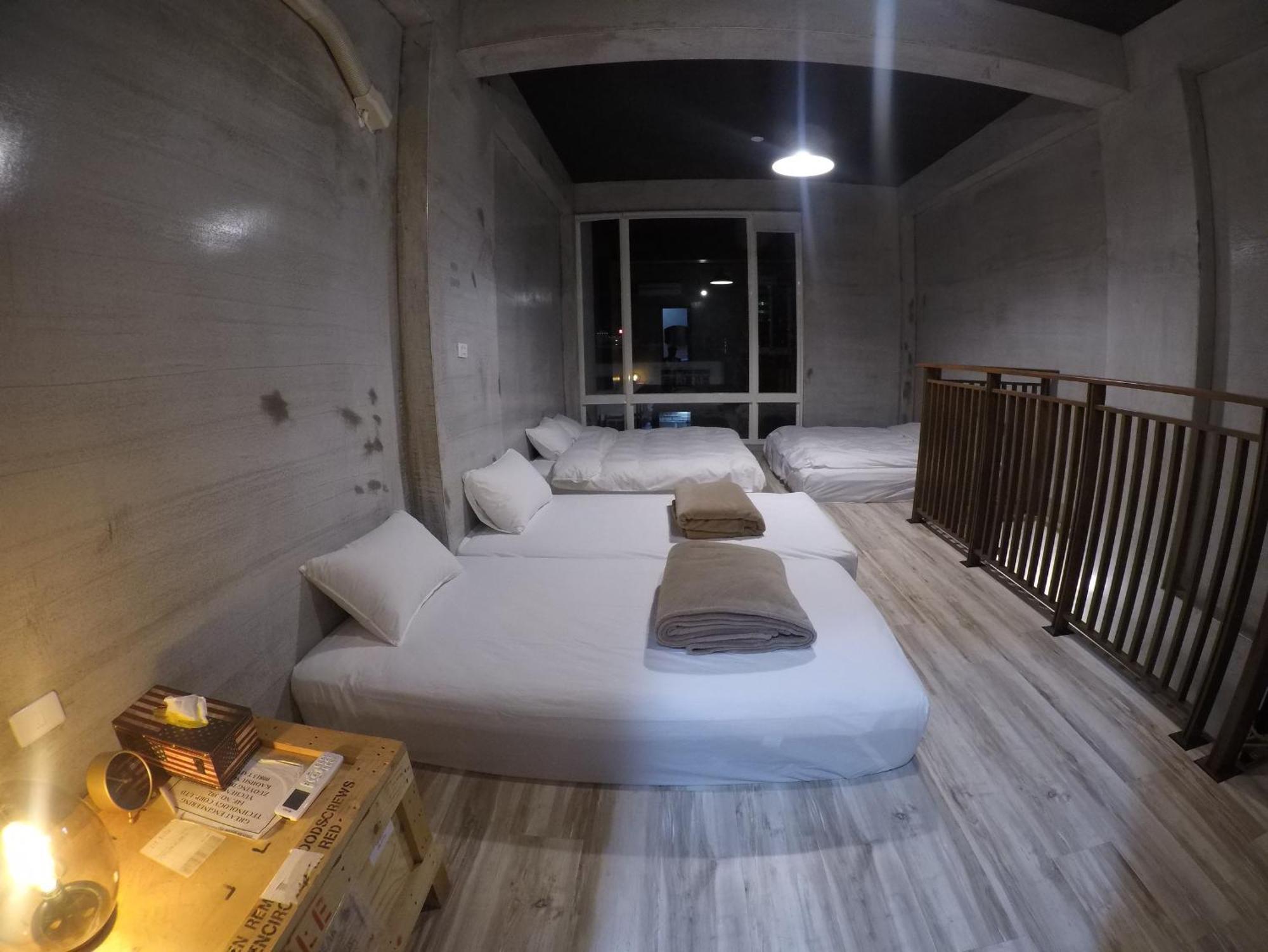 40Inn Backpackers Warehouse Taitung Exterior foto
